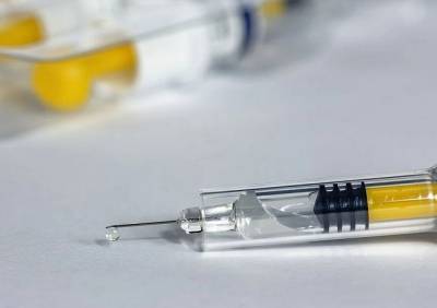 Вакцинацию россиян от коронавируса могут начать уже в августе