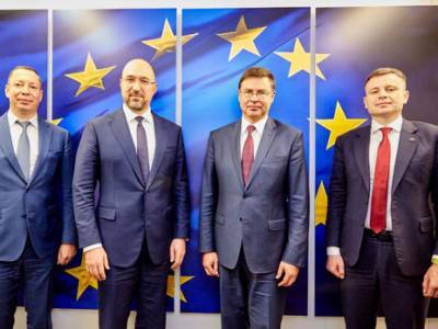 Украина получит 1,2 млрд евро помощи от Евросоюза - Шмыгаль