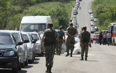 Боевики возобновляют пропуск в районе КПВВ «Новотроицкое»