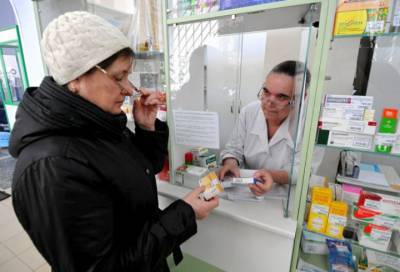 Около четверти россиян сталкиваются с трудностями при покупке лекарств