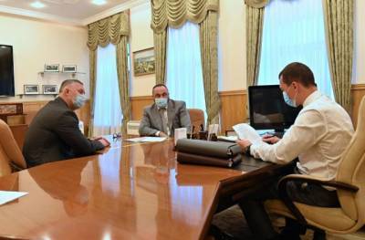 Власти Хабаровского края решают вопрос о финансовой поддержке ХК «Амур»