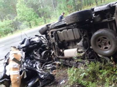 Легковушку разорвало на две части: в Челябинской области в ДТП погиб молодой водитель