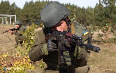 Боевики на Донбассе 8 раз обстреляли позиции ООС, применяли запрещенные минометы