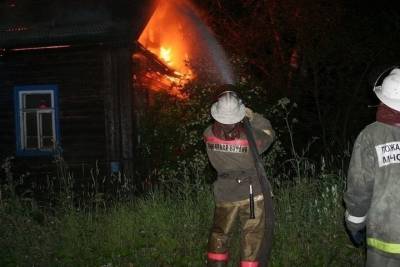 В Ивановской области сгорел очередной садовый домик
