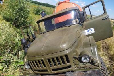В Первомайском районе угнали грузовик и трактор
