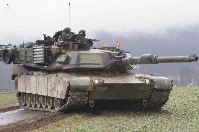 Американский Abrams случайно подбил союзный танк