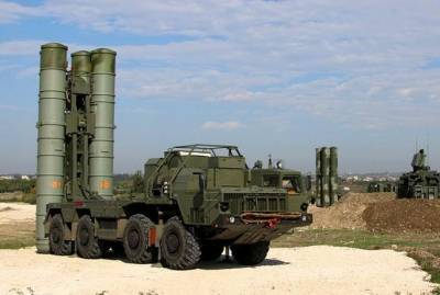 Россия приостановила поставки ракет для С-400 Китаю