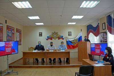 20 иностранцев принесли в Смоленске Присягу на верность России