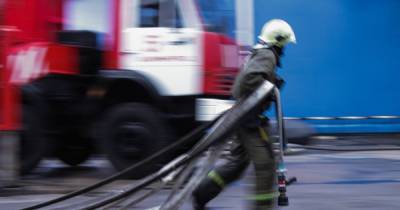 В Калининграде при пожаре в десятиэтажке на бульваре Шевцовой пострадал человек