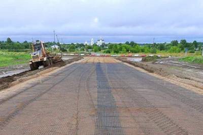 Четыре сельские дороги ремонтируют в Ивановской области по госпрограмме