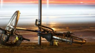 В Воронеже сбитого иномаркой 13-летнего велосипедиста отбросило на другую машину