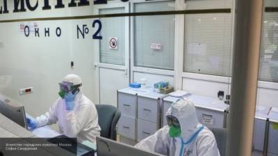 Число новых случаев коронавируса в Москве сократилось на 20,5% за месяц