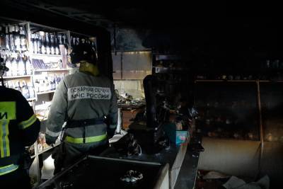 24 июля в Сафонове загорелся продуктовый магазин