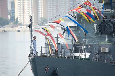 У Дня ВМФ в Севастополе появился новый символ