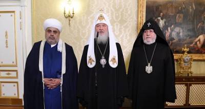 Патриарх Кирилл призвал Армению и Азербайджан к миру и диалогу