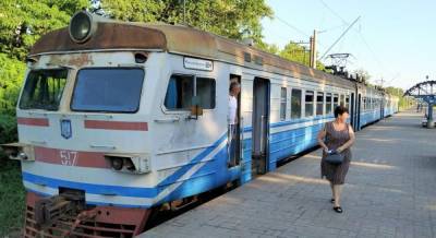 На Львовщине возобновляют движение 46 пригородных поездов