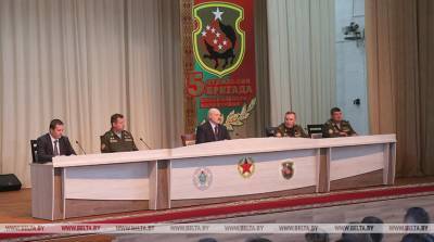 "Вы - особый отряд наших Вооруженных Сил" - Лукашенко встретился со спецназовцами в Марьиной Горке