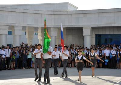 К 1 сентября «Возрождение» отремонтирует школу Пушкина в Ашхабаде