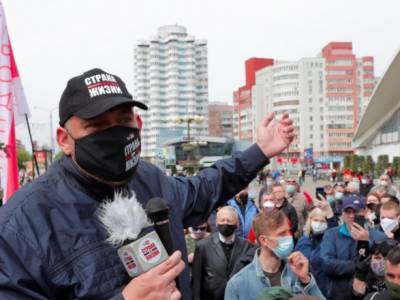 В Беларуси оппозиционера Тихановского арестовали на 15 суток