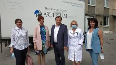 Антибиотики, которые помогают при COVID-19: львовские больницы получили помощь