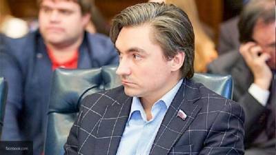 Депутат Свинцов призвал уделить особое внимание безопасности россиян в Сети