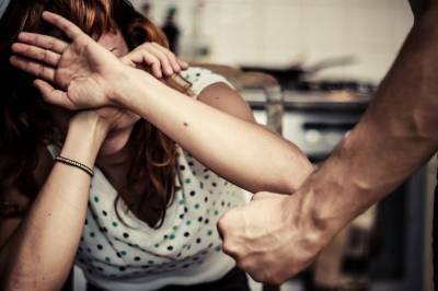 Вместо 170 грн - 17 тыс.: в Украине хотят в 100 раз поднять штрафы за домашнее насилие