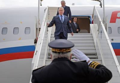 Путин обсудил с Совбезом возобновление международных полетов