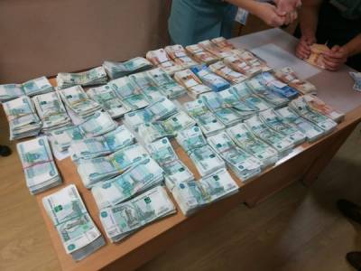 Бывший сотрудник ГИБДД, обманувших страховщиков на миллион, предстанет перед судом в Екатеринбурге