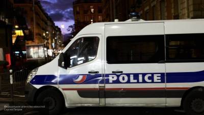 Полиция Франции обнаружила труп мужчины в залитой кровью квартире