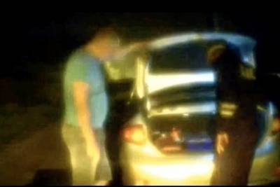 В Тверской области нервных мужчин задержали за незаконный груз в машине