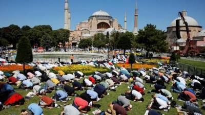 Реджеп Тайип Эрдоган - В Стамбуле отметили преобразование собора Святой Софии в мечеть - ru.espreso.tv - Турция - Стамбул
