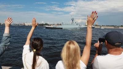 "Осадков уже не будет": Колесов рассказал о погоде на День ВМФ