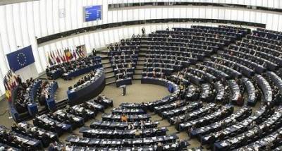 «Эту бюджетную таблетку трудно проглотить»: Урсула фон дер Ляйен выступила против сокращения бюджета ЕС