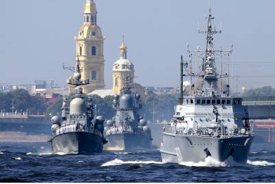 Генеральная репетиция парада ВМФ стартовала в Петербурге
