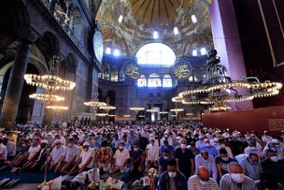 В Турции рассказали об отношении к первому намазу в соборе Святой Софии