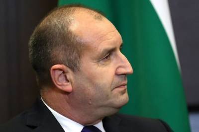 Президент Болгарии призвал кабмин уйти в отставку