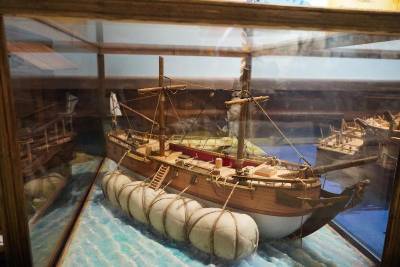 На гребнях истории: в Воронеже работает музей петровских кораблей