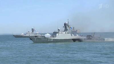 В Севастополе и Каспийске также прошли генеральные репетиции предстоящих военно-морских парадов