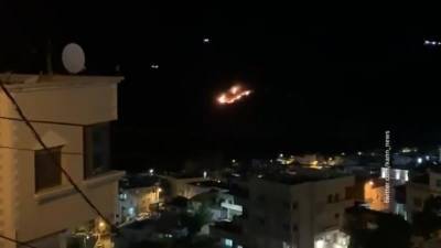 Новости на "России 24". Армия Израиля атаковала объекты на юге Сирии