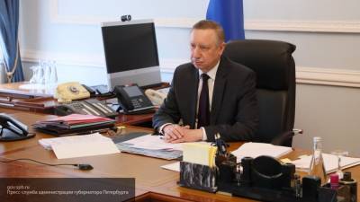 Губернатор Петербурга Беглов поздравил работников торговли с профессиональным праздником