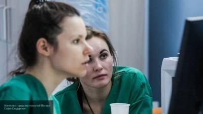 Петербургские врачи обследовали на коронавирус более 16 тыс. человек за сутки