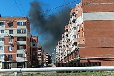 На юге Волгограда потушили пожар в новостройке