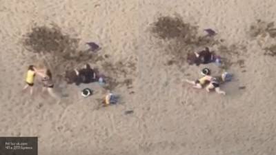 Пользователи выложили в Сеть видео с дерущимися девушками на брянском пляже