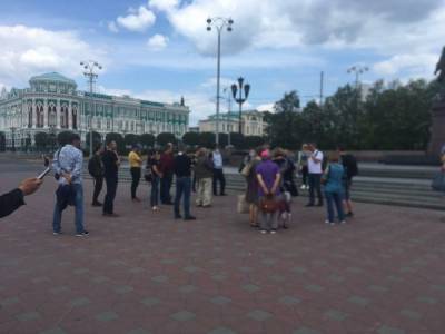 В Екатеринбурге "Яблоко" не смогло собрать на несанкционированный пикет и трех десятков человек