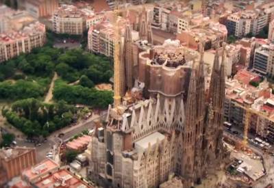 Храм Саграда Фамилия в Барселоне открыли для посетителей