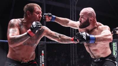 «Одностороннее избиение»: бойцы MMA резко раскритиковали Емельяненко за бой с Исмаиловым