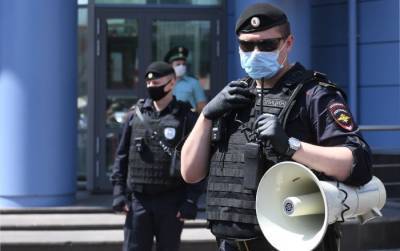 Полиция попросила суд в Москве арестовать трех уроженцев Азербайджана