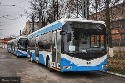 Водитель троллейбуса сбил 54-летнюю женщину в Омске