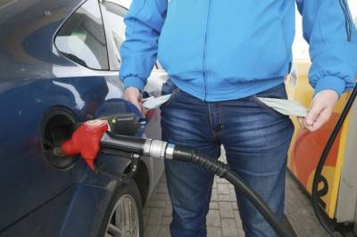 «Оптовые цены выше розничных»: Танкаев прокомментировал рост стоимости бензина