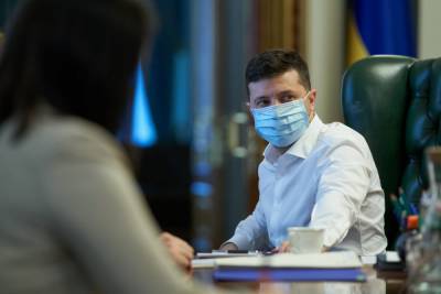 Украинцам назначили пожизненные выплаты, важный указ Зеленского: кому полагаются деньги
